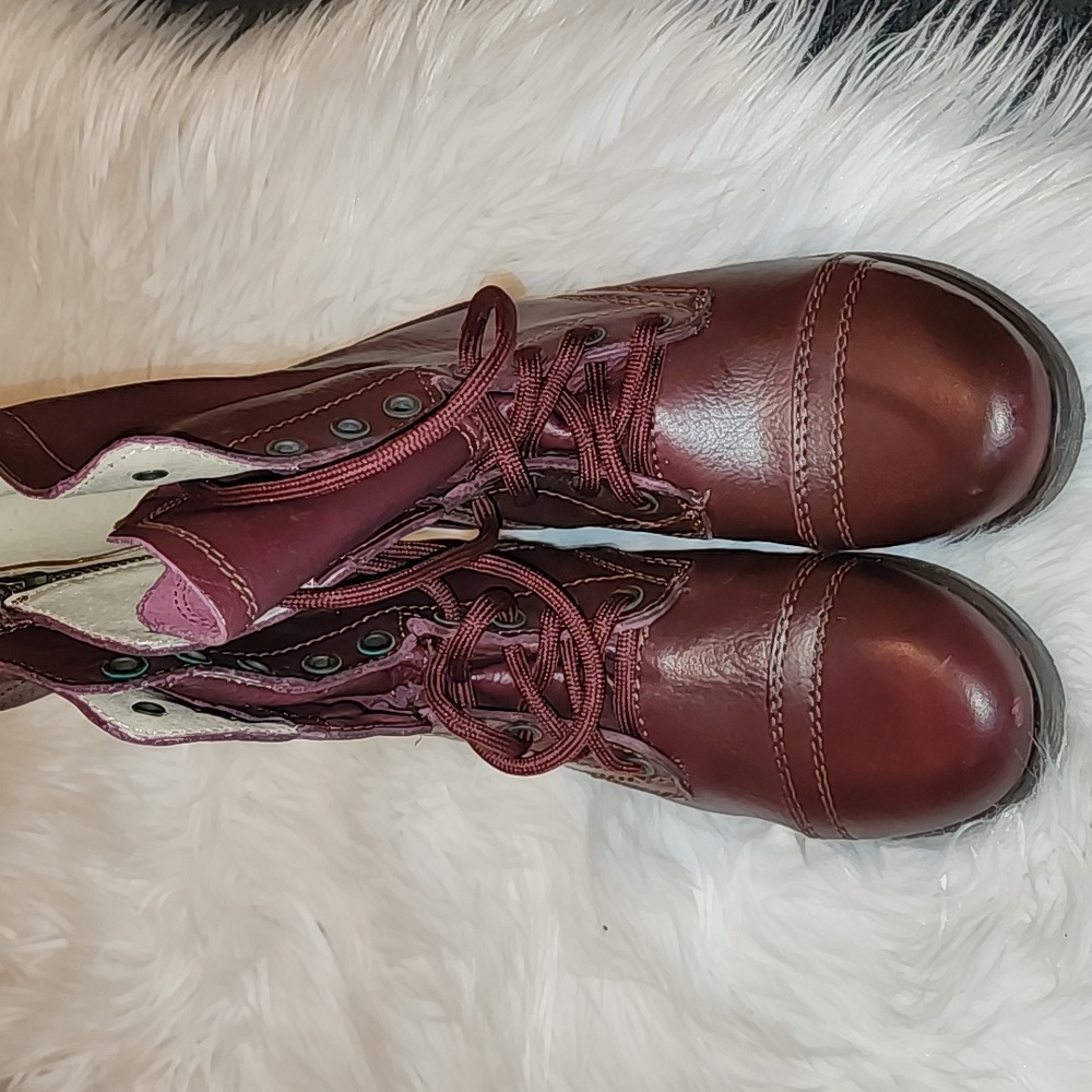 New Steve Madden Troopa Wine Lace-Up Ankle Boots, Sz. 6.5M